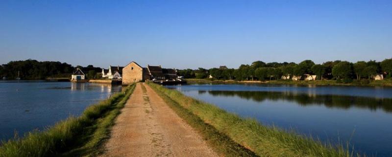 camping-carnac-morbihan-bretagne-moulin-maree-ria-crach